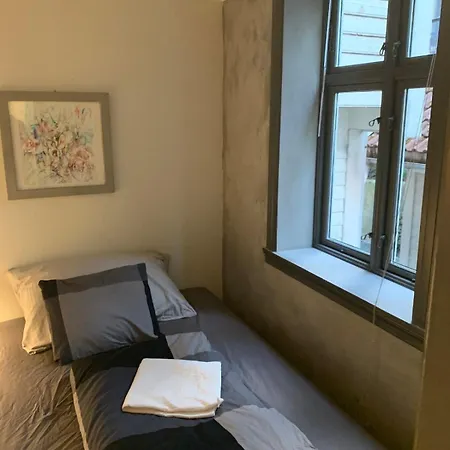 公寓 Charming Great Location